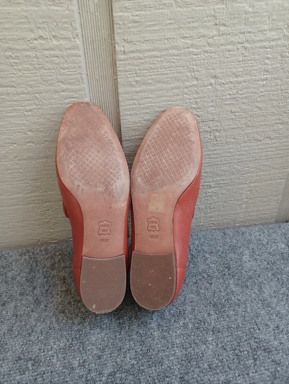 Tory Burch Jessa Horse Hardware Leather Loafer Size 6.5 M Women In Dark Sienne